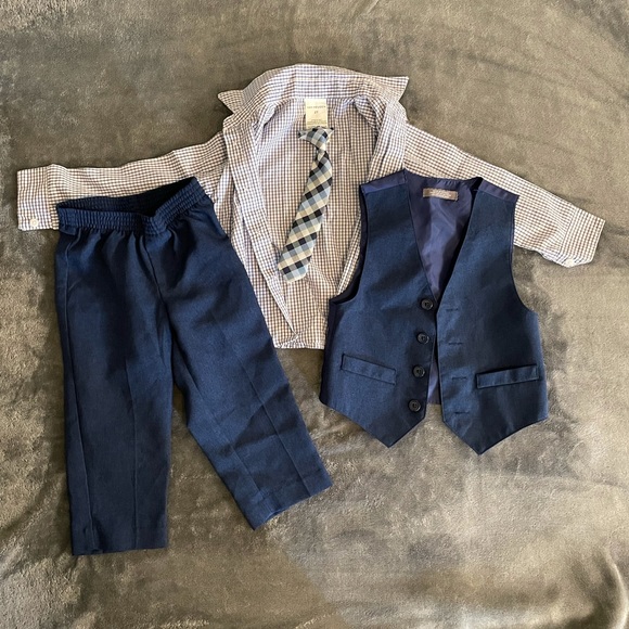 Toddler 2T Van Heusen 4-Piece Poplin Vest Set - Picture 2 of 7